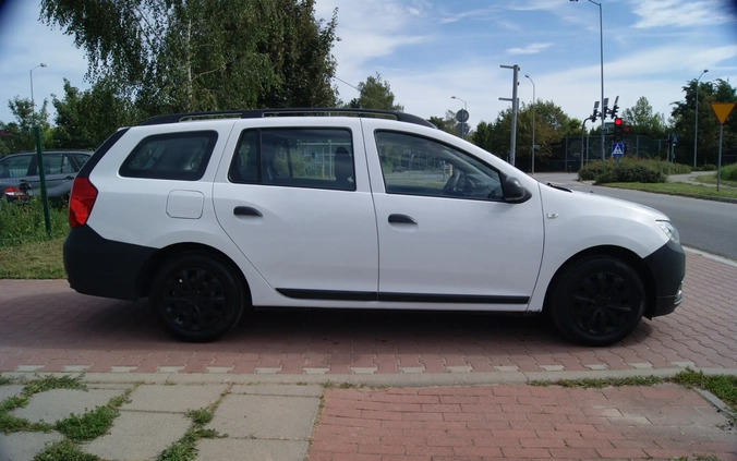 Dacia Logan cena 26900 przebieg: 101000, rok produkcji 2018 z Szczecin małe 67